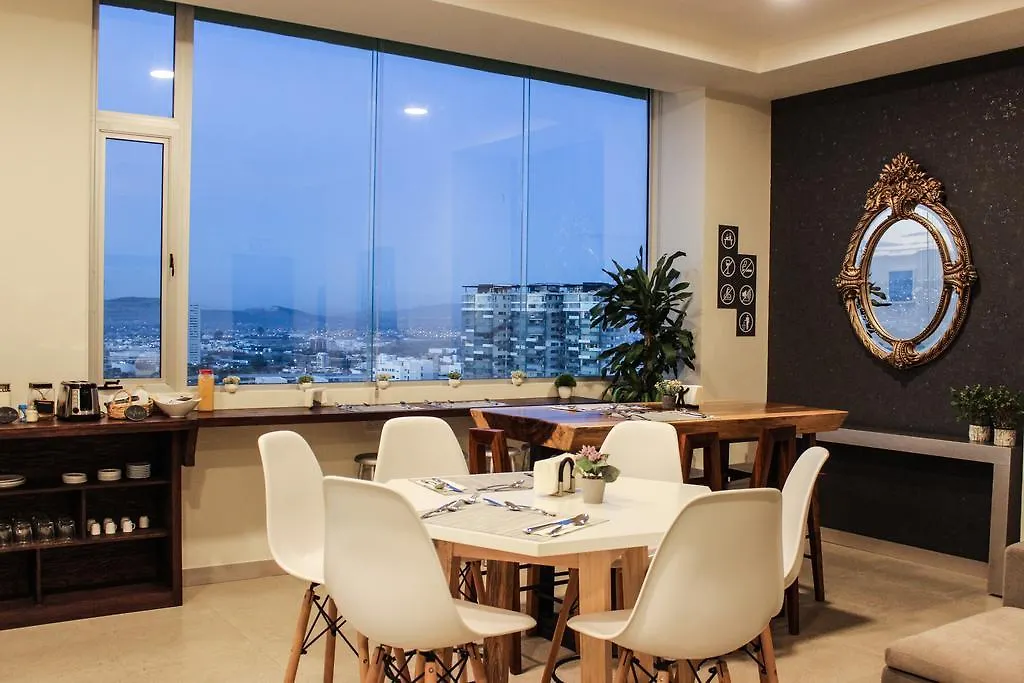 Guest house Laviu B&B Luxe Suites Puebla