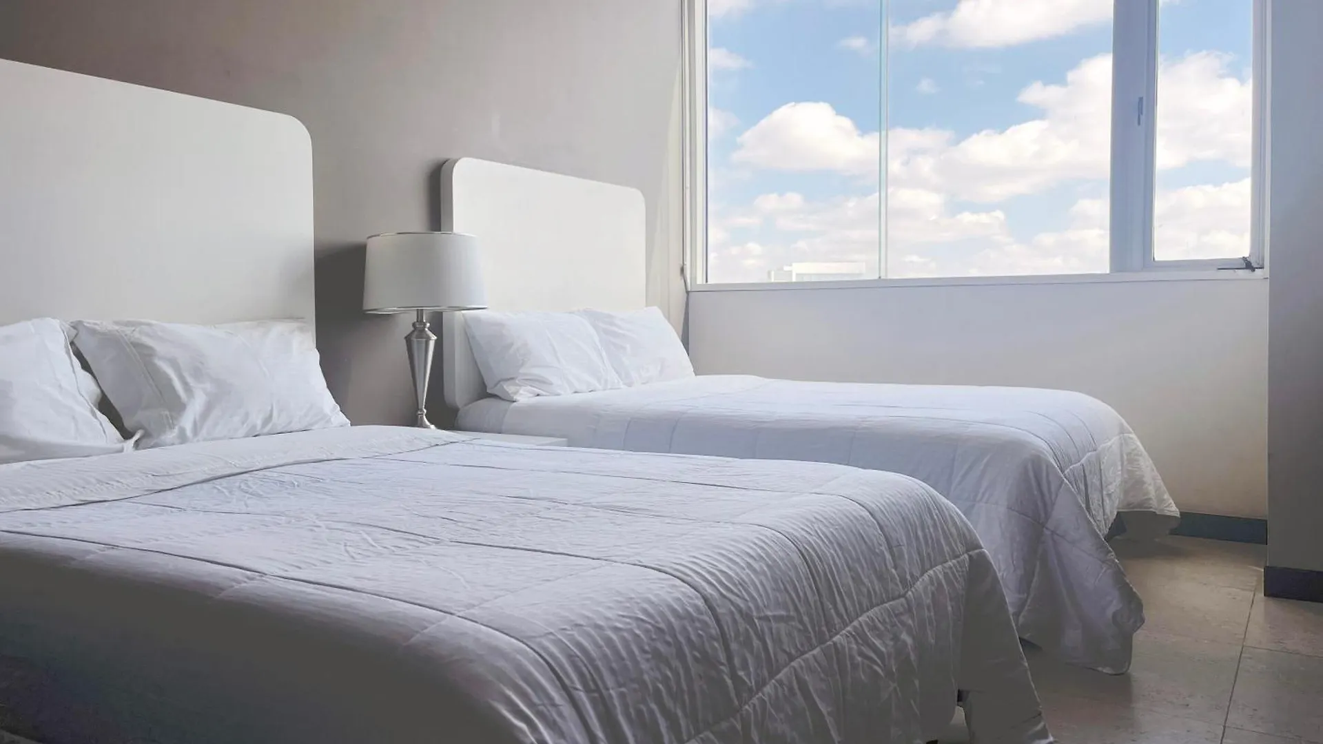 Guest house Laviu B&B Luxe Suites Puebla