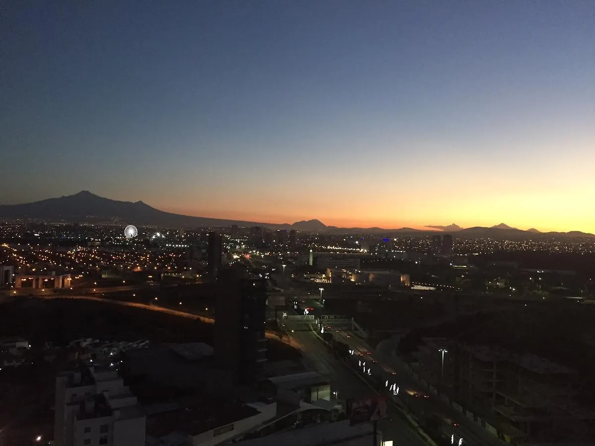 Guest house Laviu B&B Luxe Suites Puebla